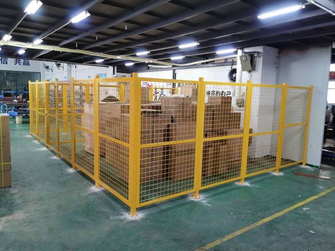 移动车间隔离护栏网成都销售厂家 电气设备防护网 金属围栏网
